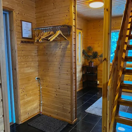 Liinavaatteet Loppusiivous Poreallas Chalet *
