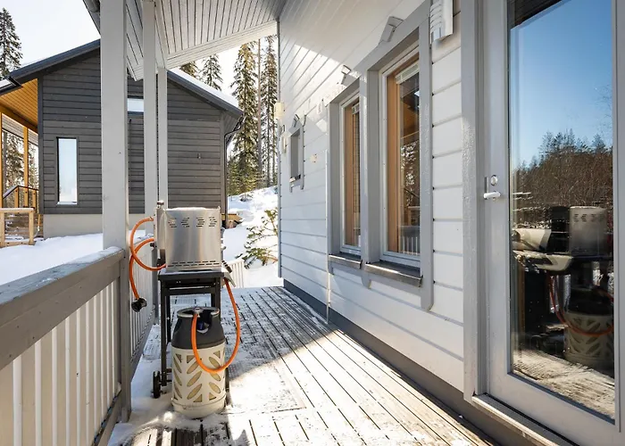 Шале Liinavaatteet Loppusiivous Poreallas Йямся