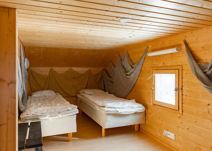 Liinavaatteet Loppusiivous Poreallas * Йямся