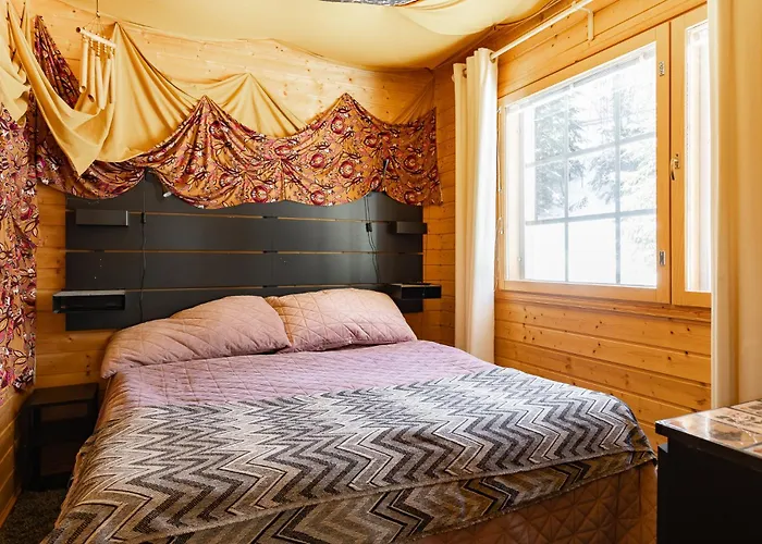 Liinavaatteet Loppusiivous Poreallas Шале Йямся